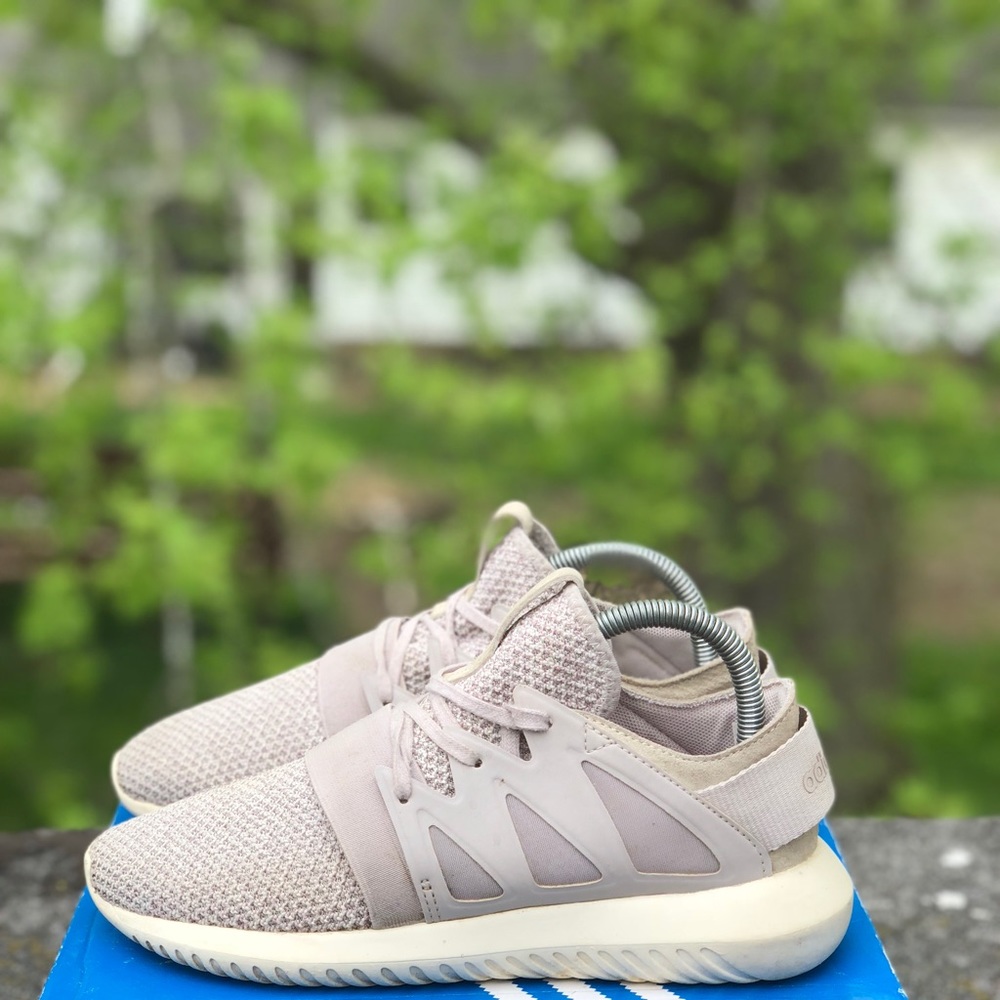 Adidas tubular